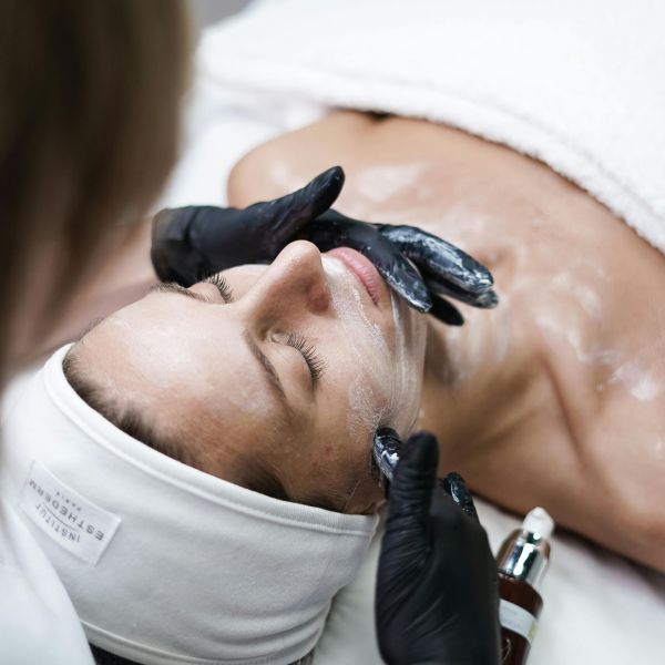 profesionalna-nega-obraza